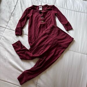 Lou Lou & Company Ribbed Burgundy Top & Bottoms Matching Set 3-6 months